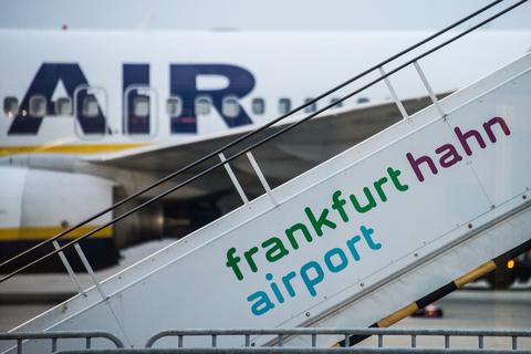 Der insolvente Flughafen Hahn im Hunsrück soll verkauft werden.