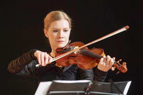Geige spielt Chiara Metzner seit ihrem sechsten Lebensjahr. © Thorsten Gutschalk