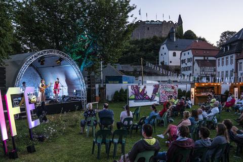 Beim LIFE-Festival in Lindenfels sind dieses Jahr unter anderem „Salma mit Sahne“, Lisa Who sowie die Schülerbands „Wallis Bird“ und „Fee“ dabei. Archivfoto: Arne Schumacher
