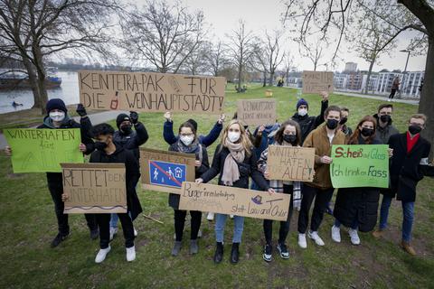 In den vergangenen Wochen kam es wiederholt zu Protesten gegen die geplanten Winterhafen-Verbote.  Foto: Sascha Kopp