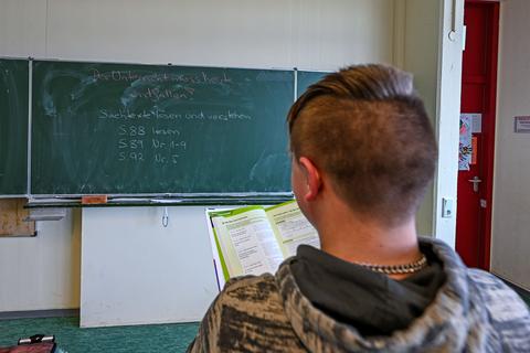 Die Integrierte Carl-Weyprecht-Schule in Bad König kann den Lehrermangel noch auffangen. Aber für Schulleiter und Lehrer wird es immer schwieriger.