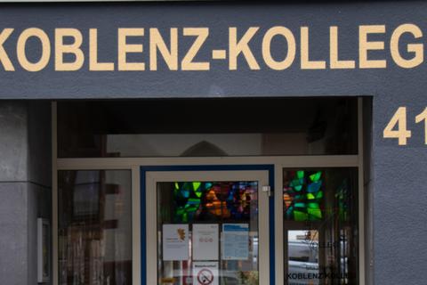 Wieder einmal Schauplatz hitziger Diskussionen: Ruhig ging es am Koblenz-Kolleg in den vergangenen Monaten eher selten zu. Archivfoto: Tanja Schoof