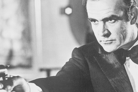 Für viele wird er wohl immer der einzig wahre Bond bleiben: Sean Connery. Vor 50 Jahren drehte er am Frankfurter Flughafen. Foto: akg-images