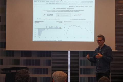 Mirko Lorenz eröffnet den Volontären, wie informativ Berechnungen sein können. Foto: Natascha Gross