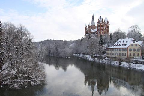 Blick auf Limburger Dom im Winter. Foto: Heidrun Braun 
