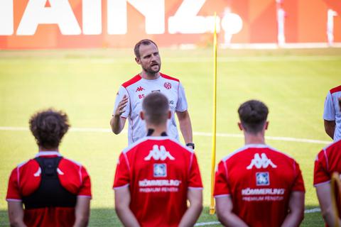 05-Trainer Bo Svensson. Foto: Lukas Görlach