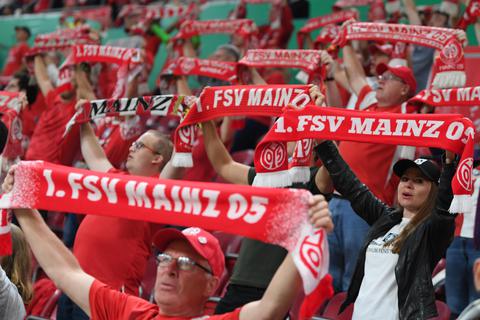 Ein Schritt Richtung Normalität: Bald könnte in der Mainzer Arena zumindest wieder jeder zweite Platz belegt sein. Archivfoto: dpa