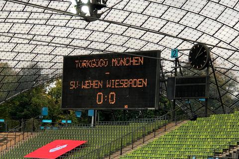 Schon in der vergangenen Saison spielte der SV Wehen Wiesbaden bei Türkgücü München im Olympiastadion. Damals lautete der Endstand 0:0. Archivfoto: Muders 