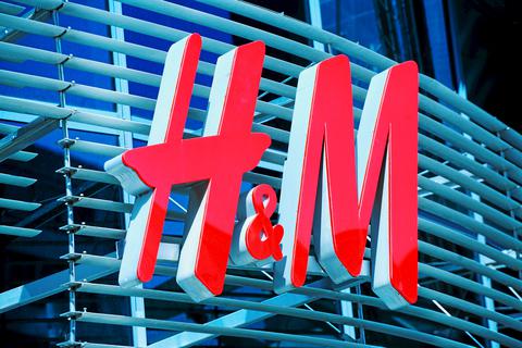 H&M wird viele Stellen in Deutschland streichen müssen. Archivfoto: dpa